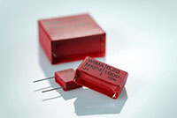 MKP 4 Capacitors with PCM 7.5 mm to 52.5 mm
